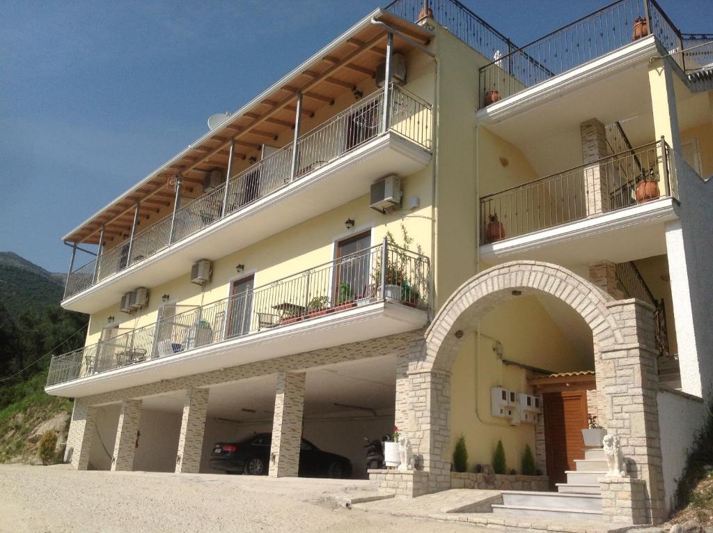 Petrino Apartments Parga Exterior foto